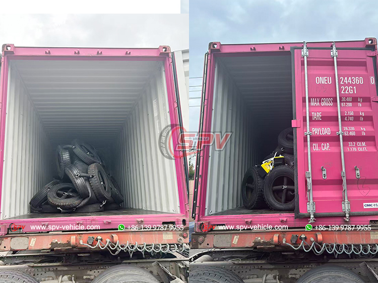 2 Pcs of Pneumatic Rubber Fenders Load into Container